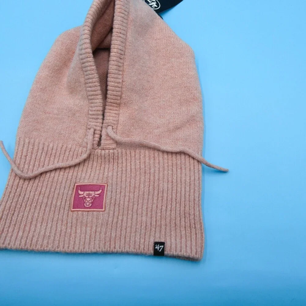 '47 Brand Chicago Bulls Winter Hat Womens Light Pink‎ Snood Hood Unisex NBA New